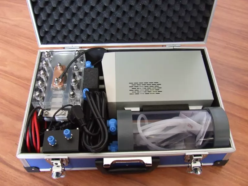 E-Zellen Set im Koffer.webp